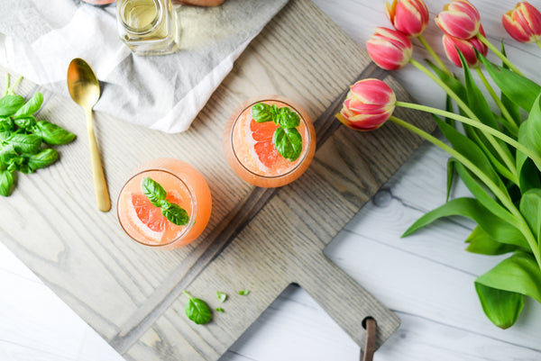 Grapefruit Basil Mimosas